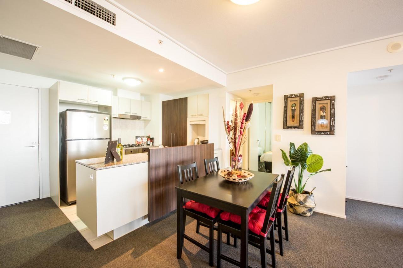 African Escape On Level 38 - Balcony With Views Brisbane Dış mekan fotoğraf